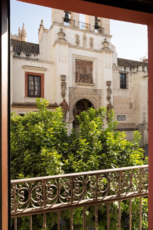 Puerta Catedral Apartments เซบีญา ภายนอก รูปภาพ