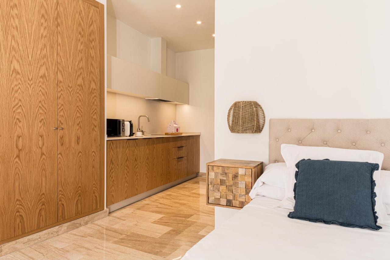 Puerta Catedral Apartments เซบีญา ภายนอก รูปภาพ
